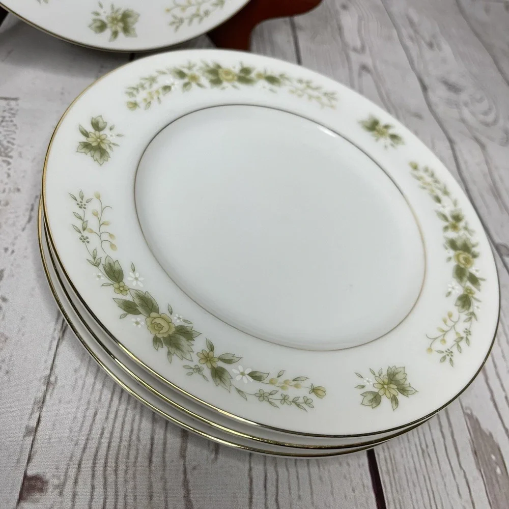 4‎ Fine China Natalie M 3904 Bread Plates Plate Dessert Japan Floral 6 1/4